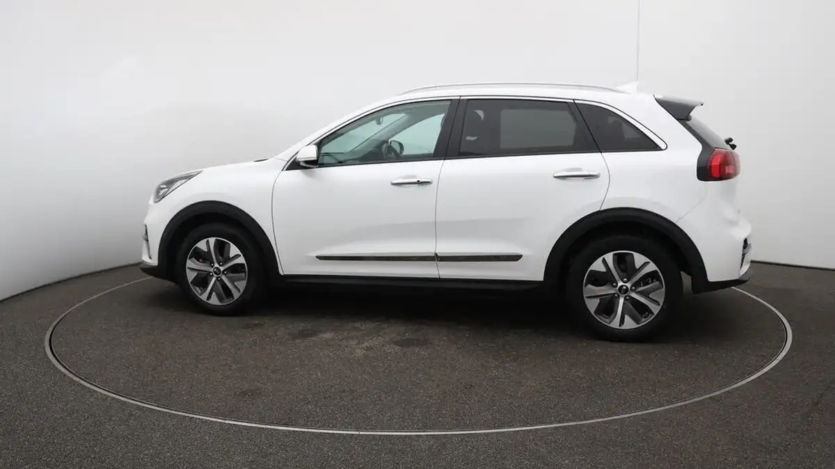 2020-kia-e-niro-ev-4-big-59