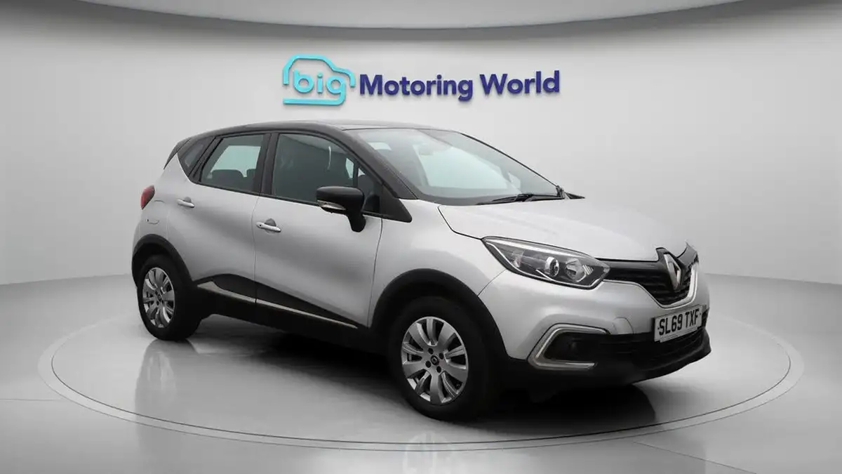 2020-renault-captur-09-tce-play-big-1