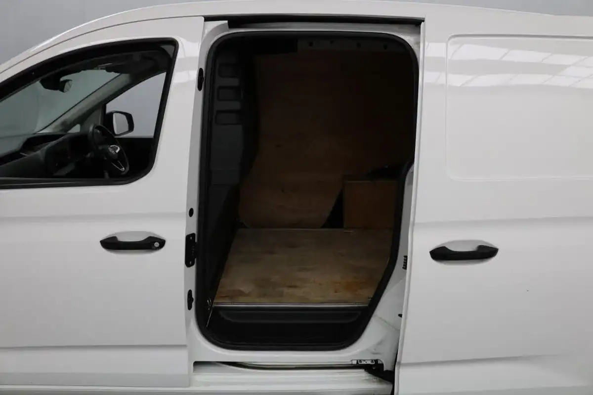 2021-volkswagen-caddy-20tdi-c20-cargo-commerce-102pseu6d-big-11