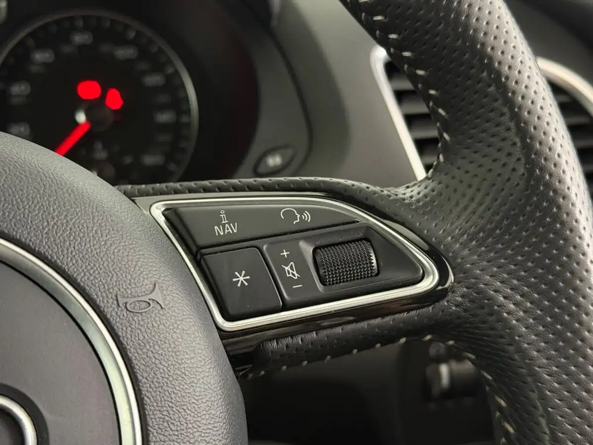 2018-audi-q3-20-tdi-quattro-s-line-edition-150ps-big-27