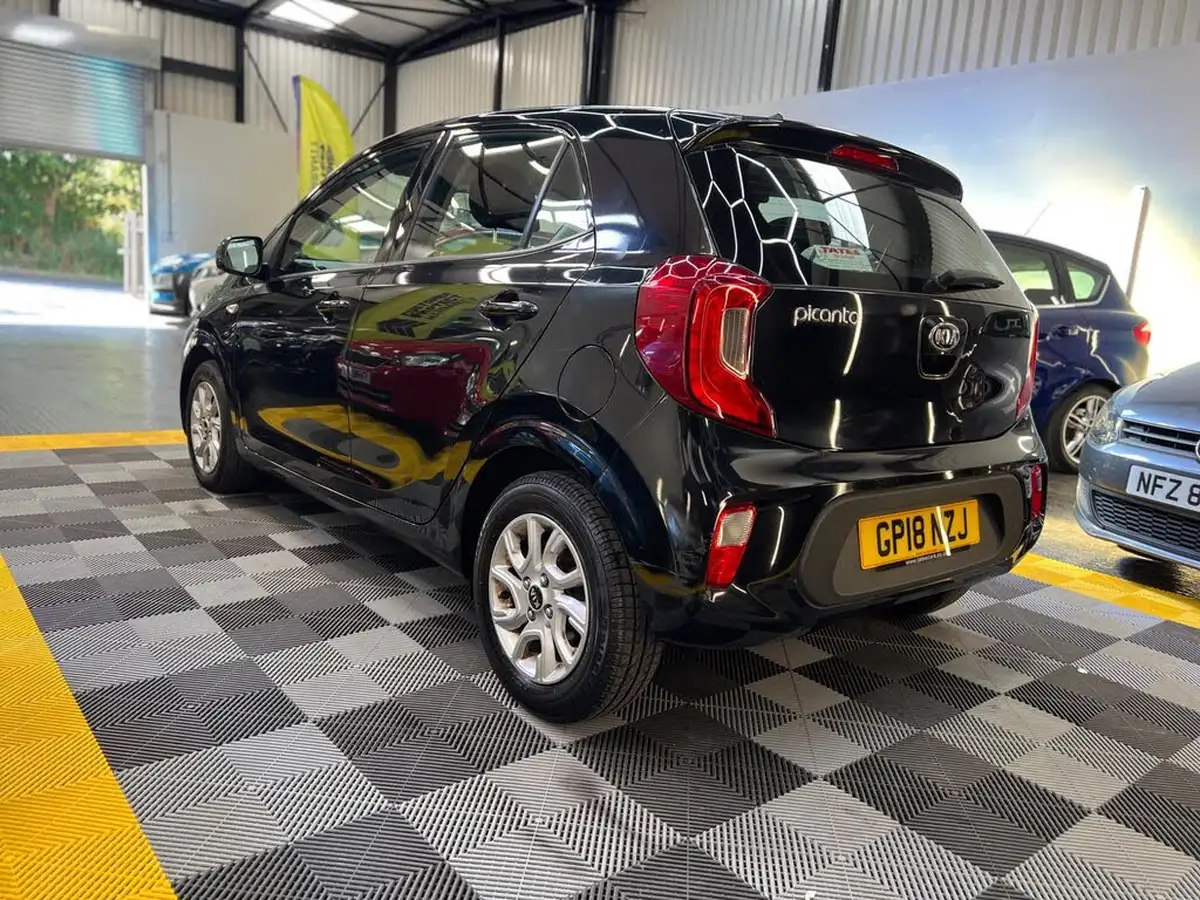 2018-kia-picanto-10-2-65bhp-adap-big-3