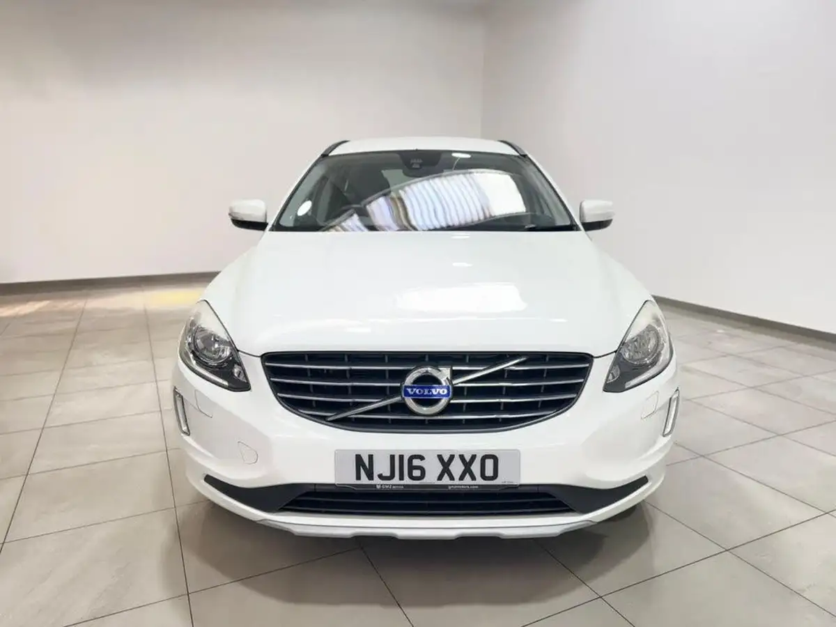 2016-volvo-xc60-20td-d4-se-big-1