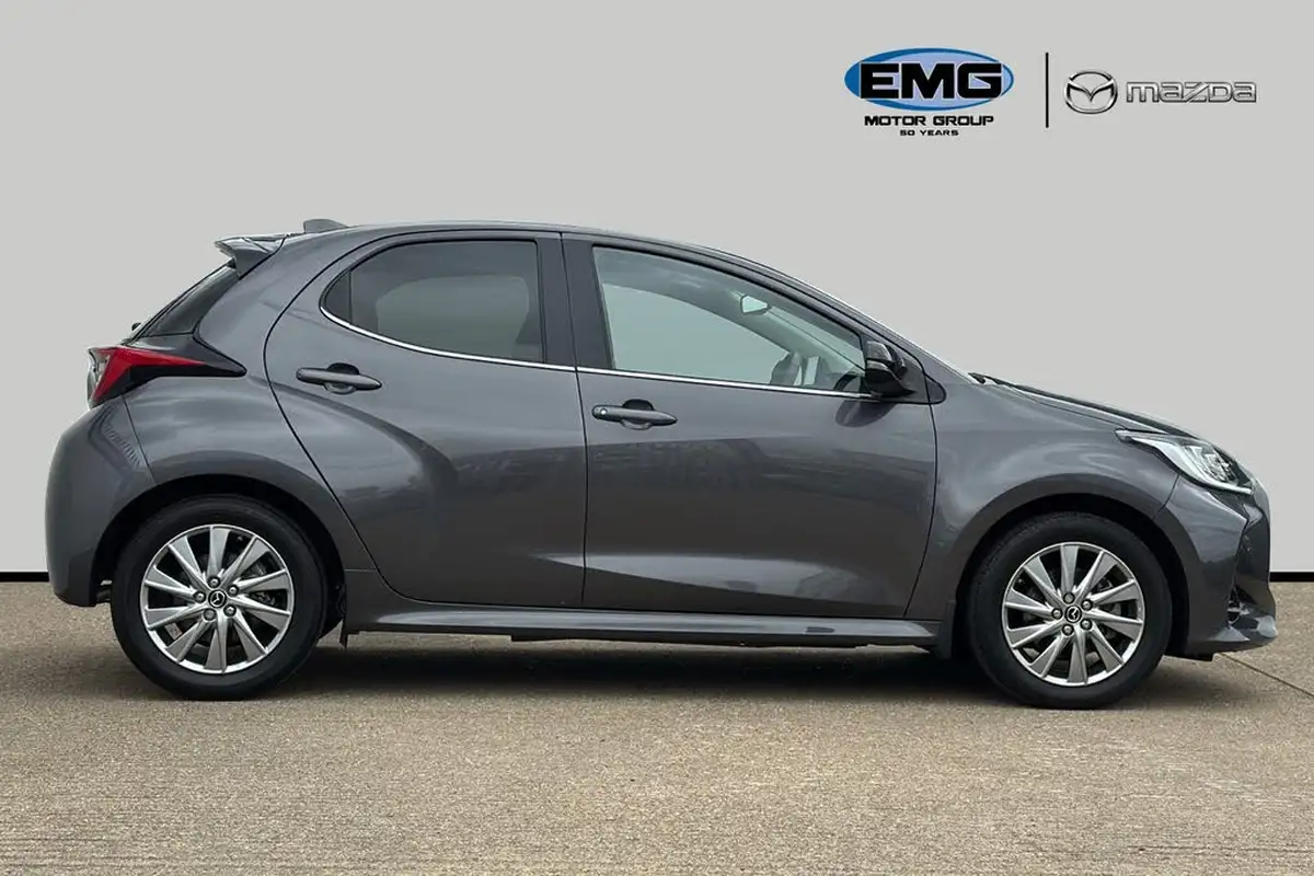 2023-mazda-mazda2-15-select-big-3
