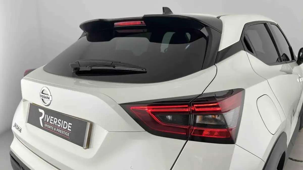 2022-nissan-juke-10-dig-t-n-connecta-dct-big-28