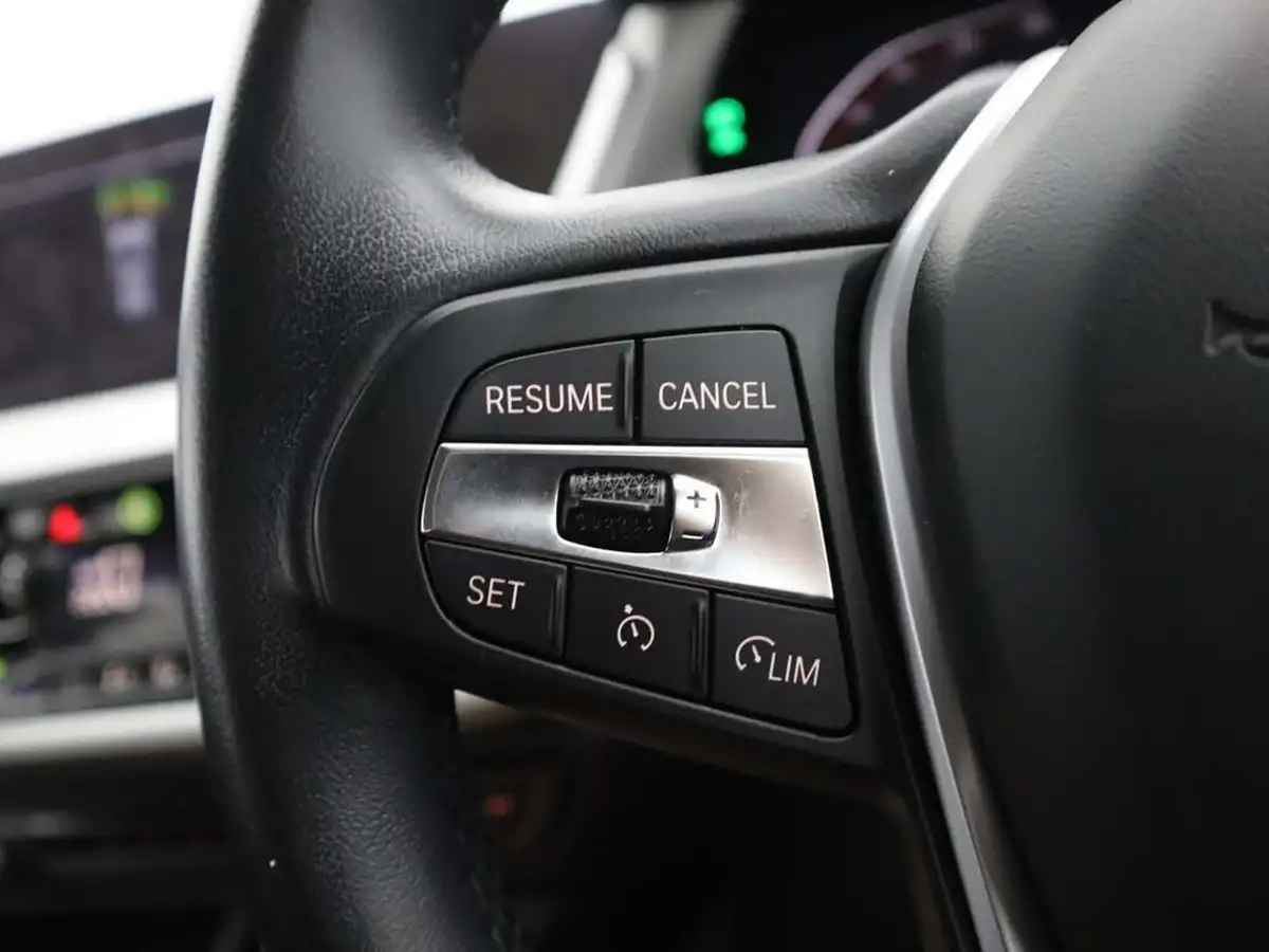 2022-bmw-1-series-15-118i-se-big-33