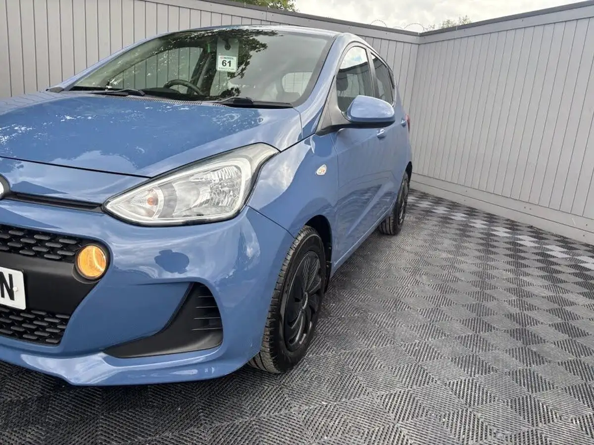 2017-hyundai-i10-10-se-big-4