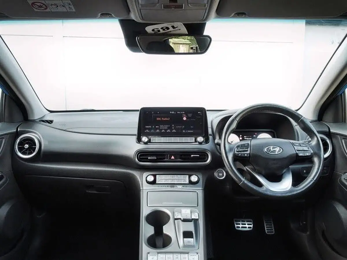 2021-hyundai-kona-e-premium-204ps-64kwh-7kw-obc-big-12