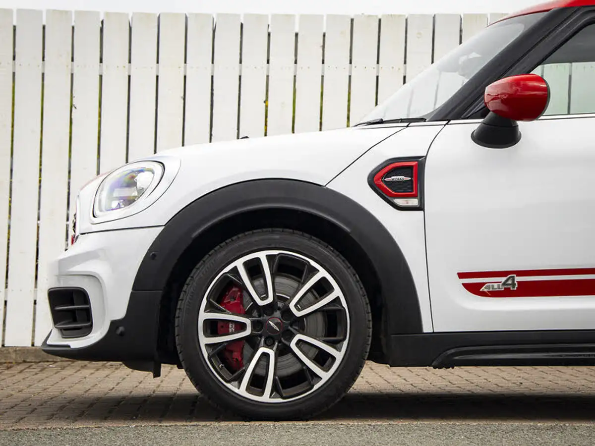 2020-mini-countryman-20-john-cooper-works-big-18