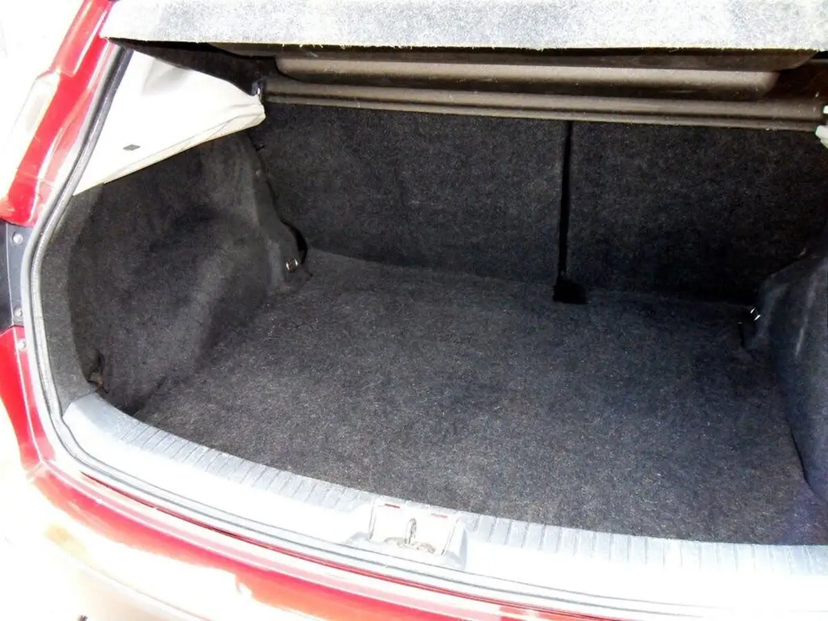 2010-nissan-qashqai-15td-acenta-big-42