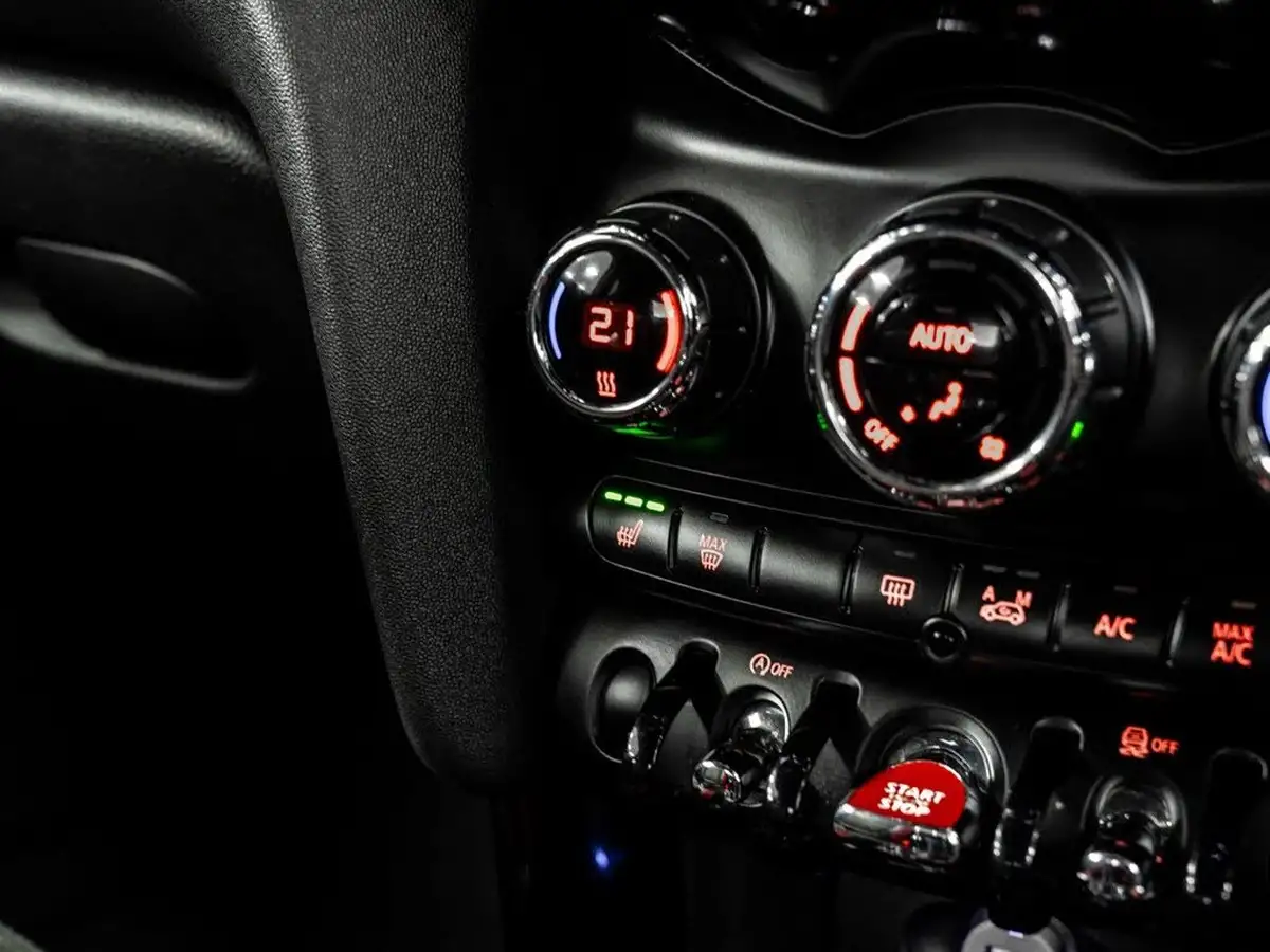2016-mini-cooper-20-cooper-jcw-big-37