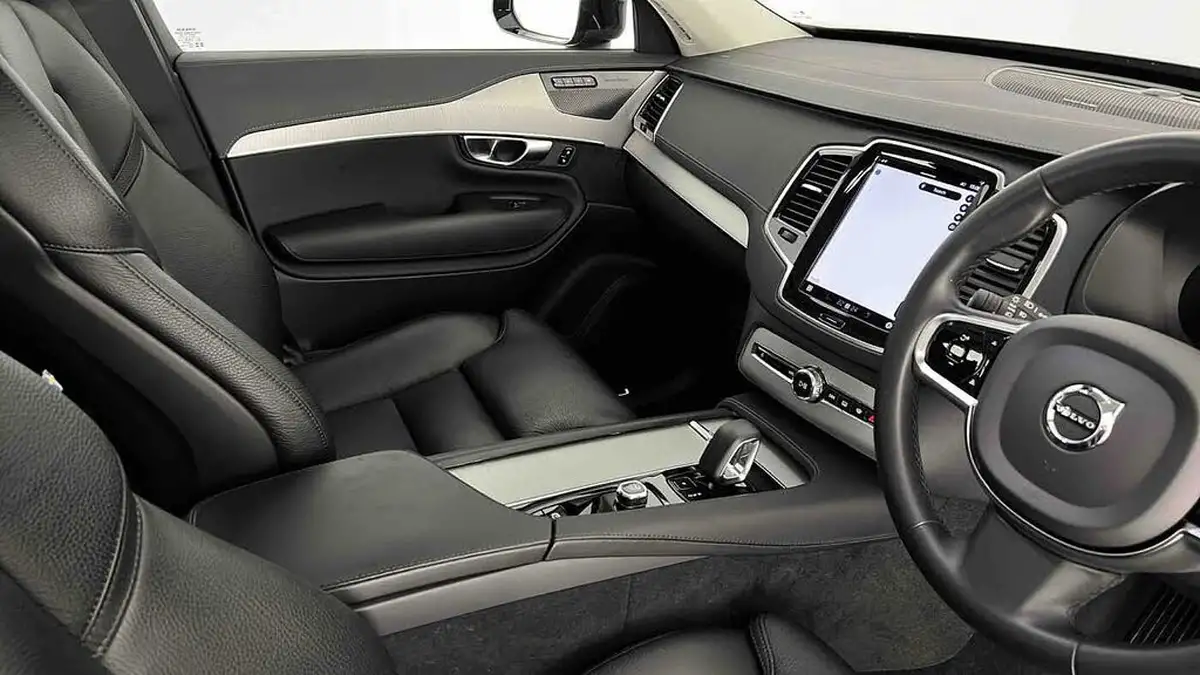 2023-volvo-xc90-20-b5-plus-big-32