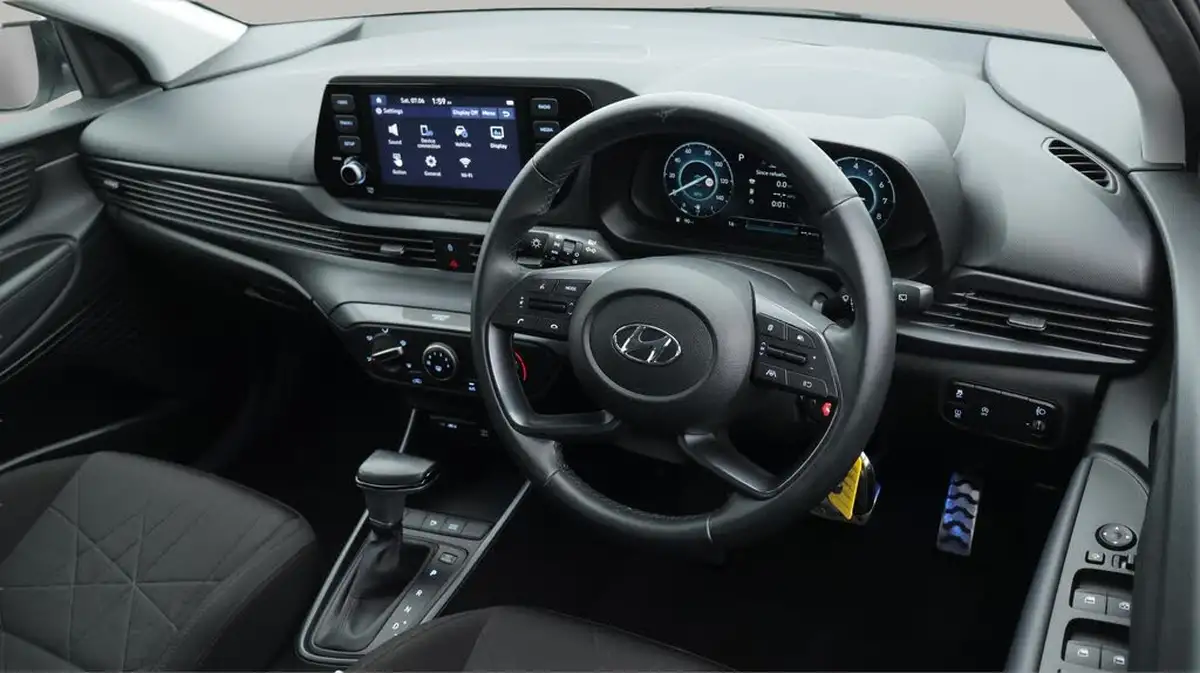 2022-hyundai-bayon-10-t-gdi-se-connect-dct-big-9