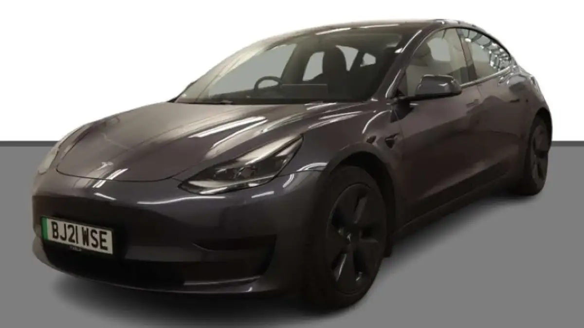 2021-tesla-model-3-e-standard-plus-big-4