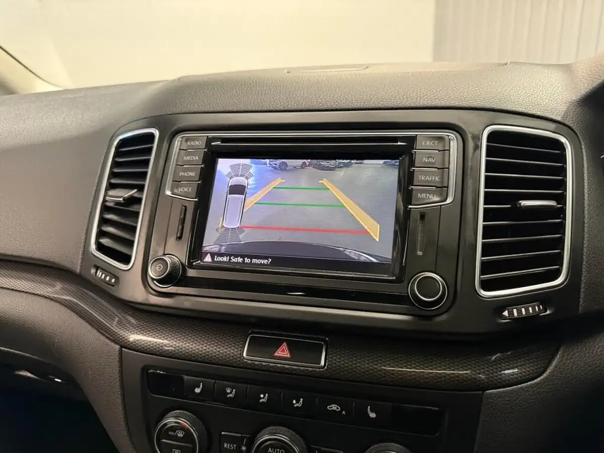 2016-seat-alhambra-20tdi-se-lux-184ps-dsg-big-28