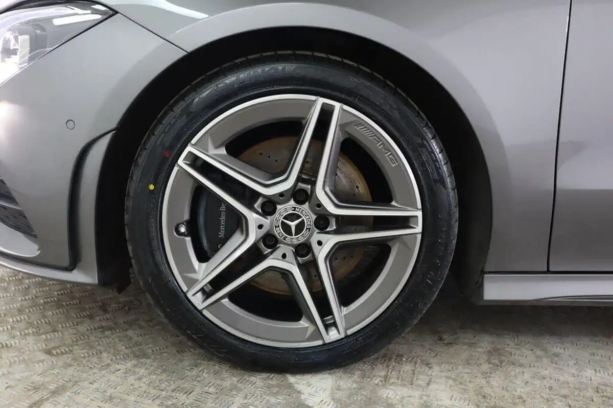 2021-mercedes-benz-cla-13-cla-200-amg-line-premium-plus-coupe-4d-big-28