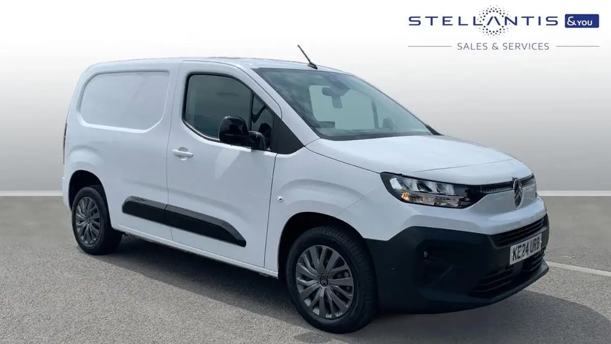 2024-citroen-berlingo-15-bluehdi-m-driver-100pseu6e-big-0