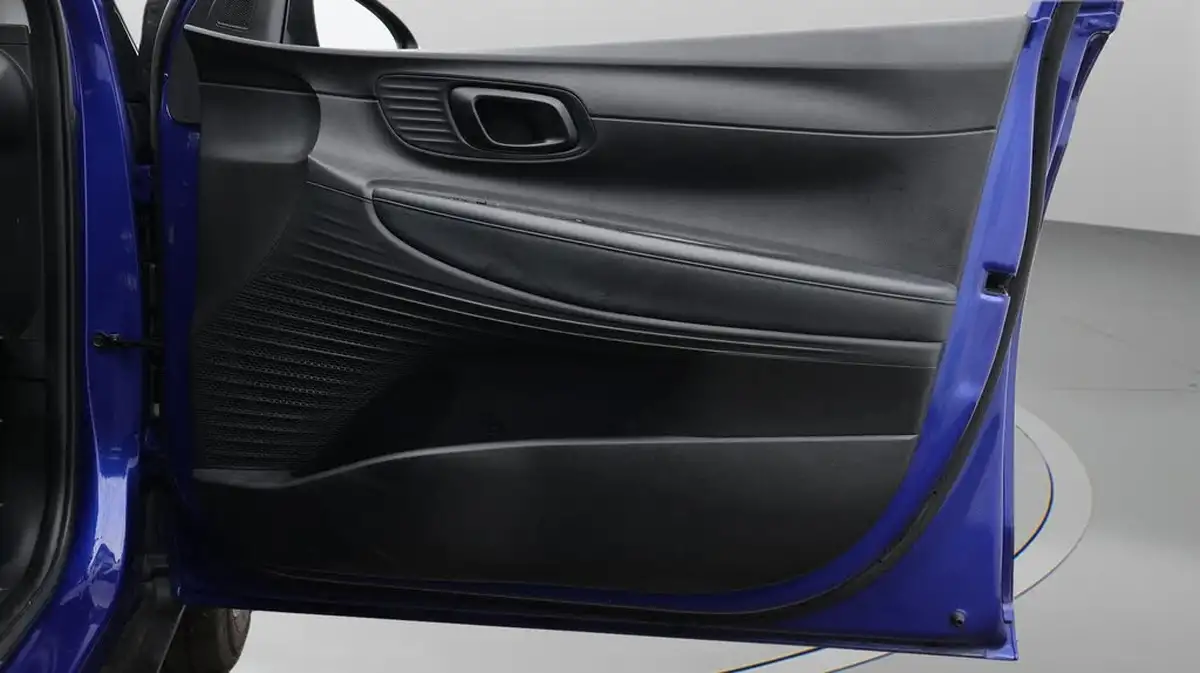 2022-hyundai-bayon-10-t-gdi-se-connect-big-15