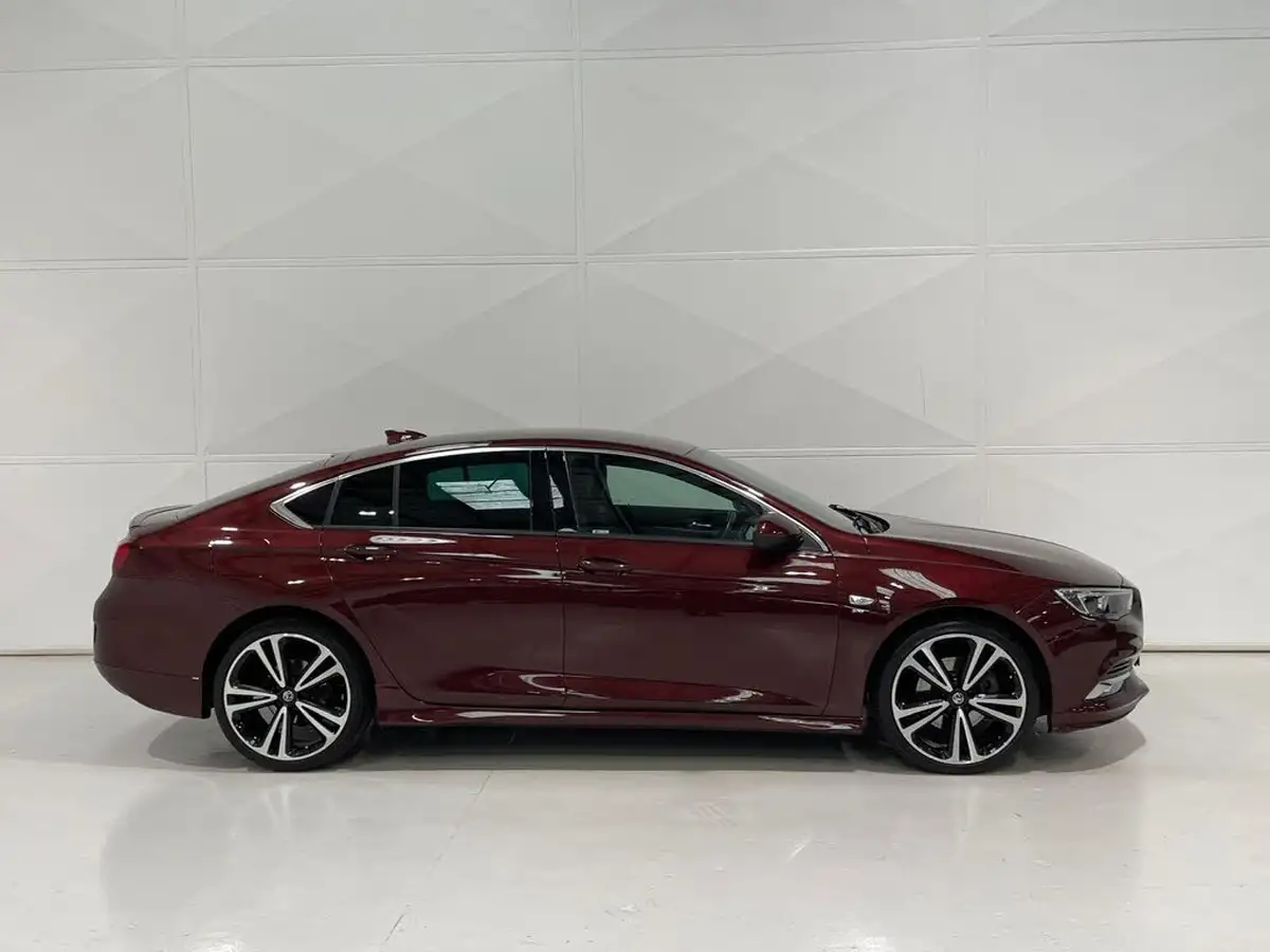 2018-vauxhall-insignia-grand-sport-20td-sri-vx-line-nav-big-56