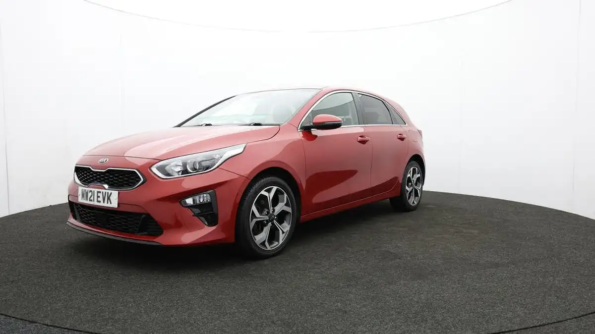 2021-kia-ceed-16crdi-3-48v-mhev-hatchback-big-62