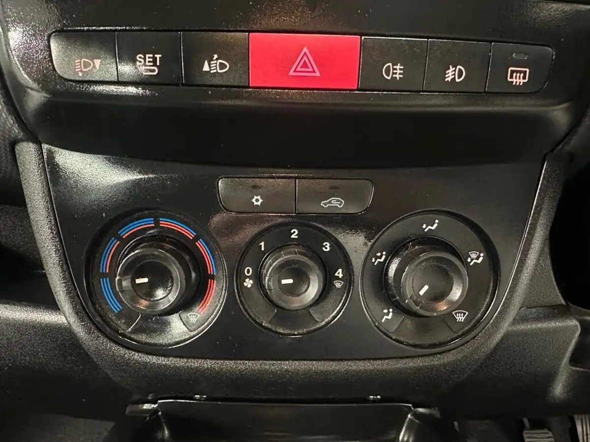 2022-fiat-doblo-cargo-16jtd-l2h1-maxi-tecnico-105bhpeu6d-passenger-big-20