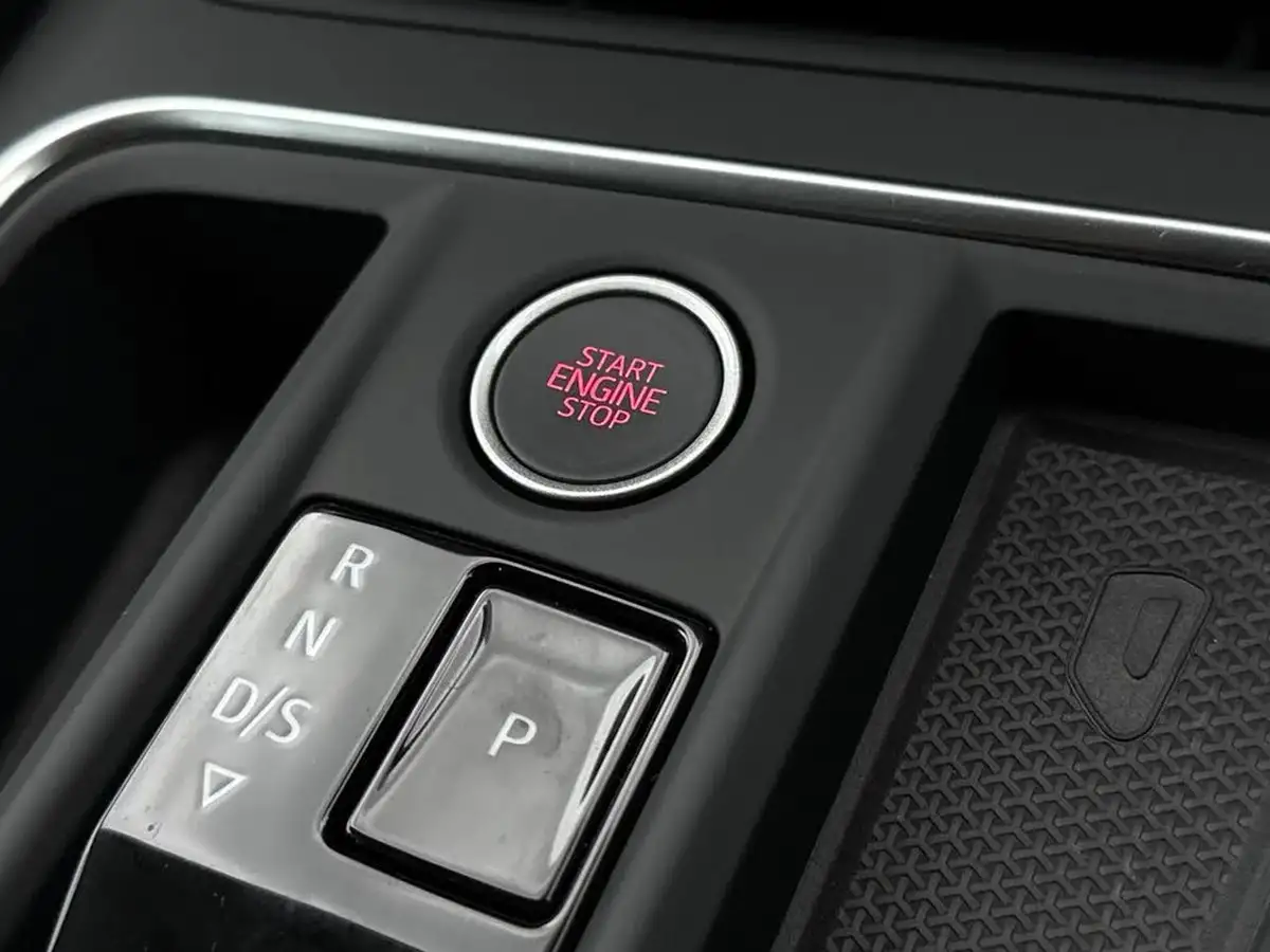 2024-seat-leon-big-42