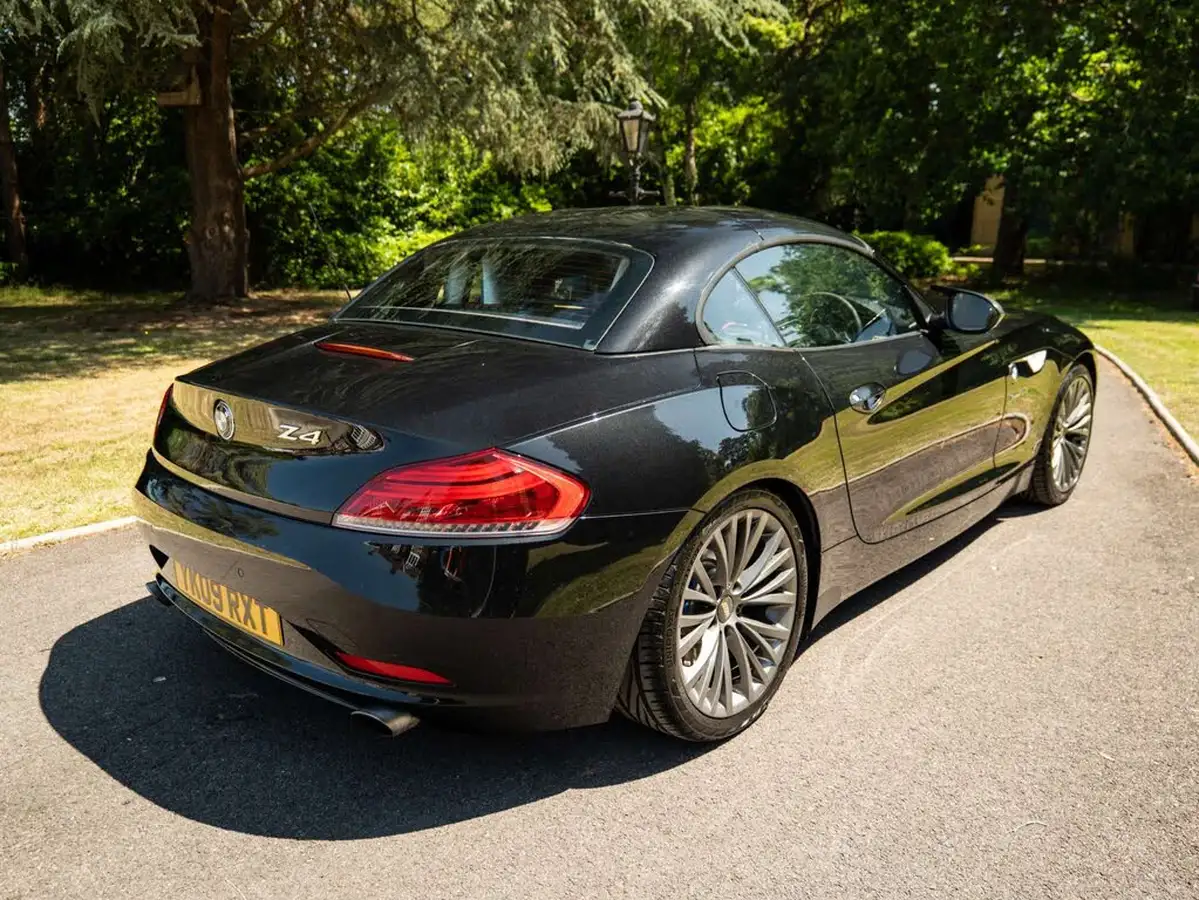 2009-bmw-z4-30-sdrive35i-big-6