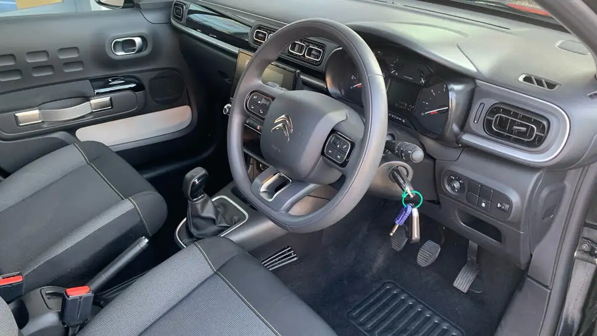 2021-citroen-c3-12-puretech-shine-83ps-big-10