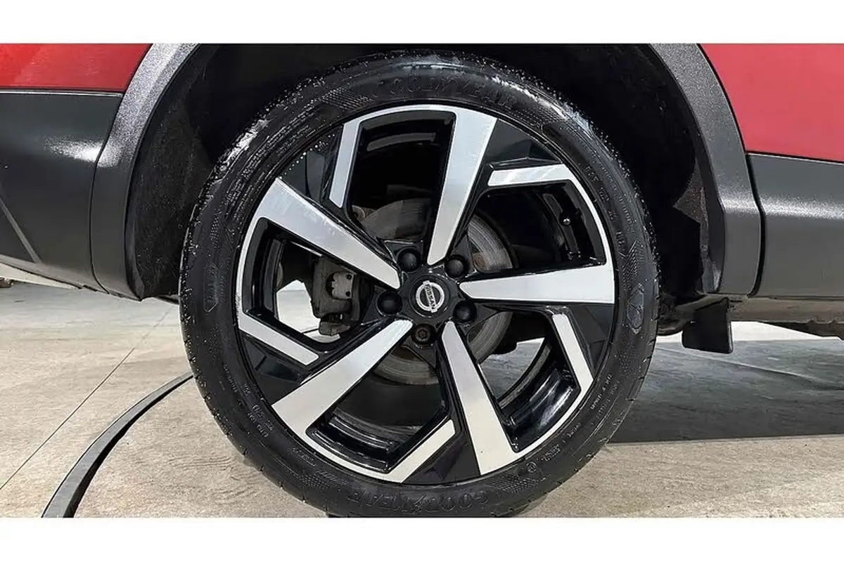 2018-nissan-qashqai-13-dig-t-tekna-160ps-big-15