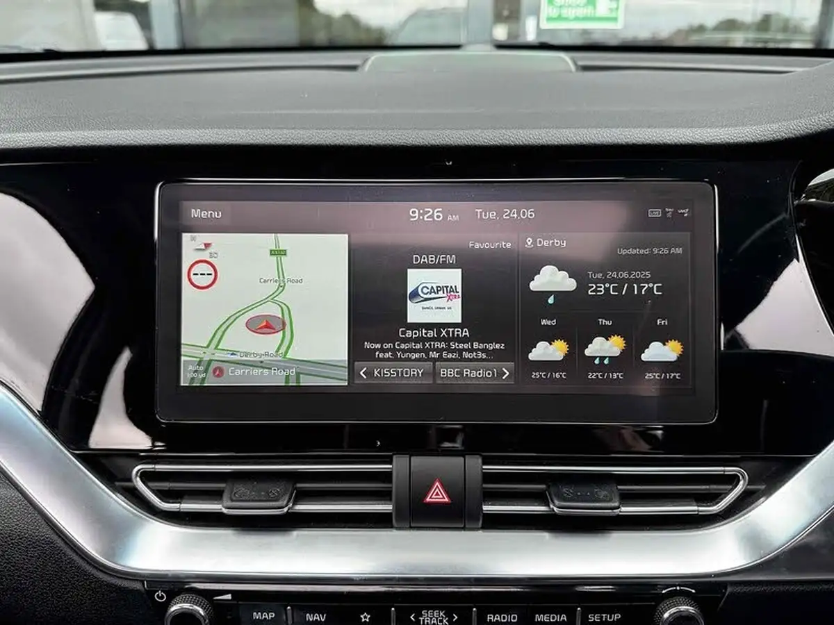 2021-kia-e-niro-ev-4-big-38