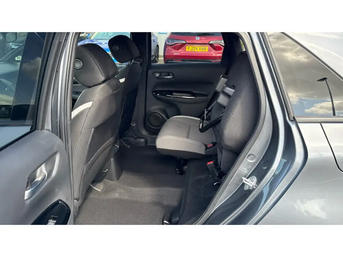 2021-honda-jazz-15-i-mmd-ex-109ps-big-19