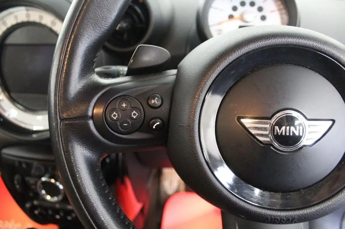 2012-mini-countryman-20td-cooper-sd-143bhp-all4-auto-big-44