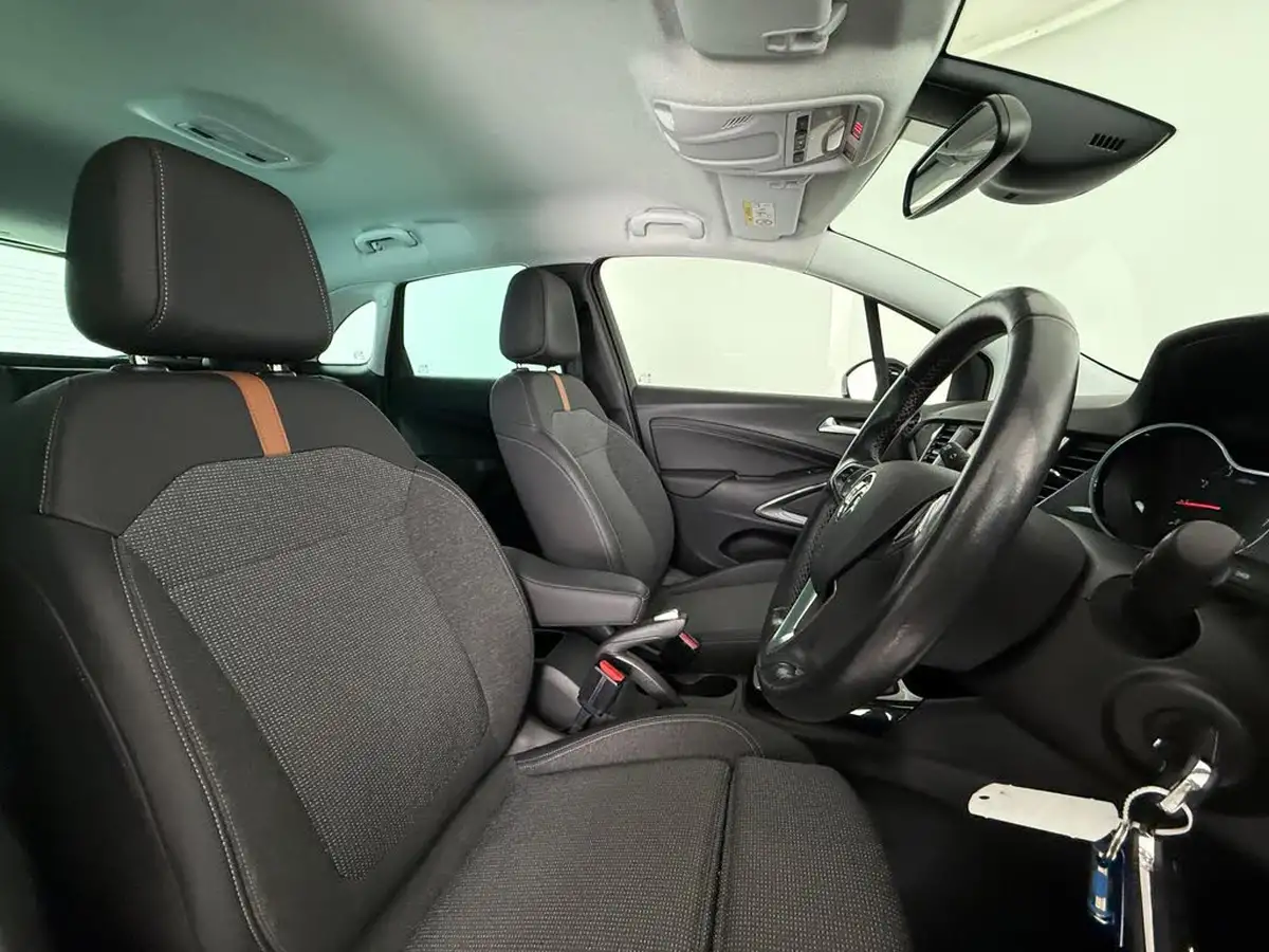 2021-vauxhall-crossland-12-elite-130ps-auto-big-13