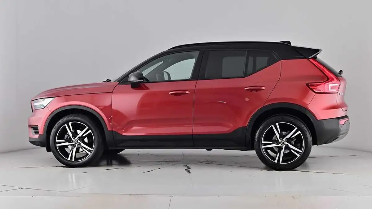 2022-volvo-xc40-15-t3-r-design-auto-big-63