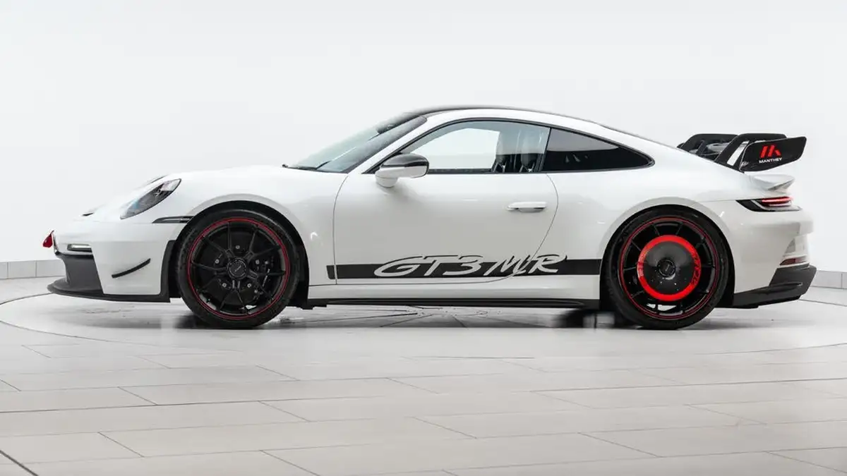 2023-porsche-911-40-gt3-pdk-big-3