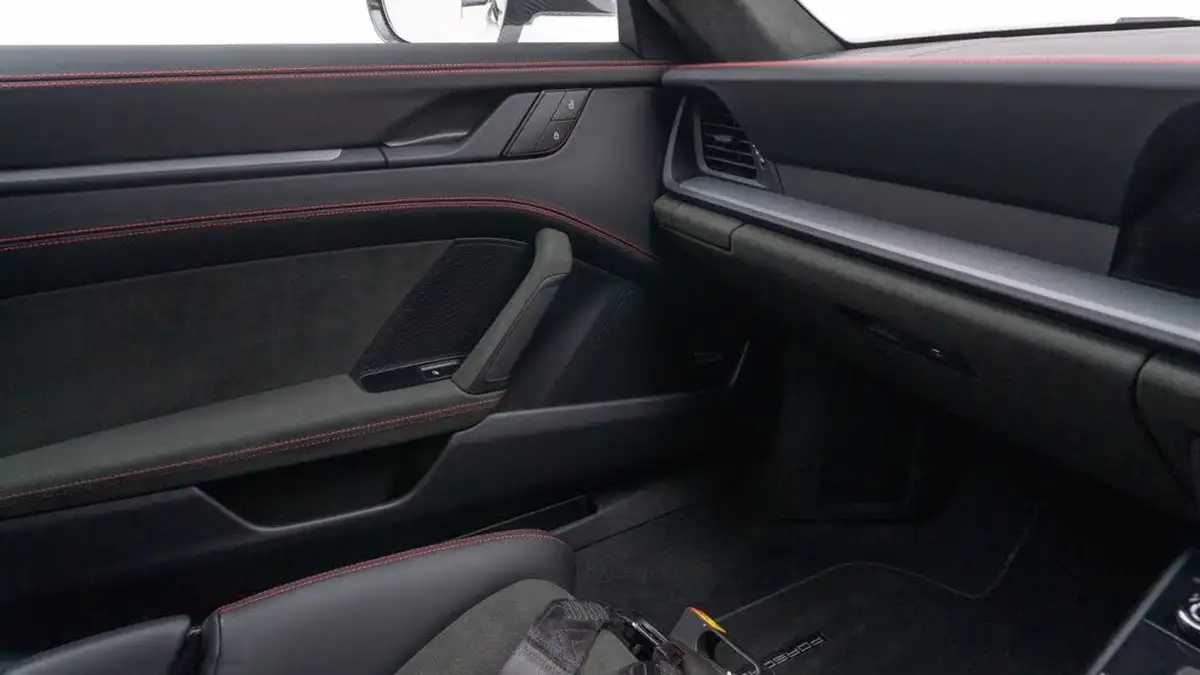 2023-porsche-911-40-gt3-pdk-big-27