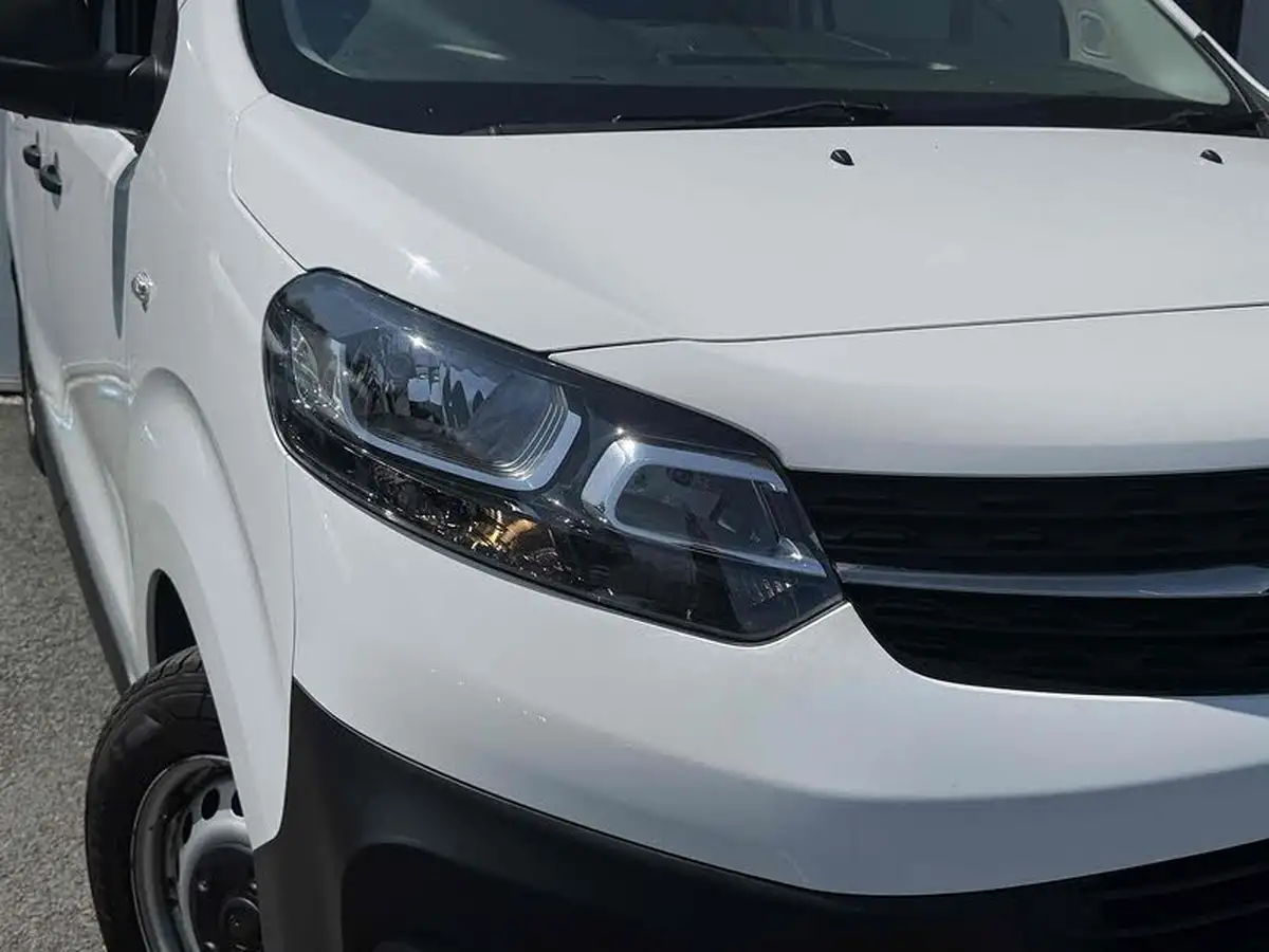 2022-vauxhall-vivaro-20td-3100-l1h1-dynamic-big-6