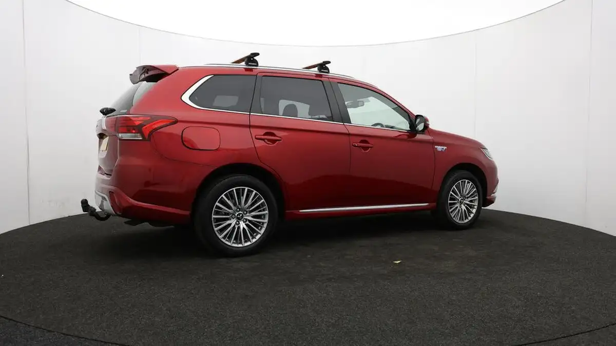 2020-mitsubishi-outlander-24-exceed-phev-big-37