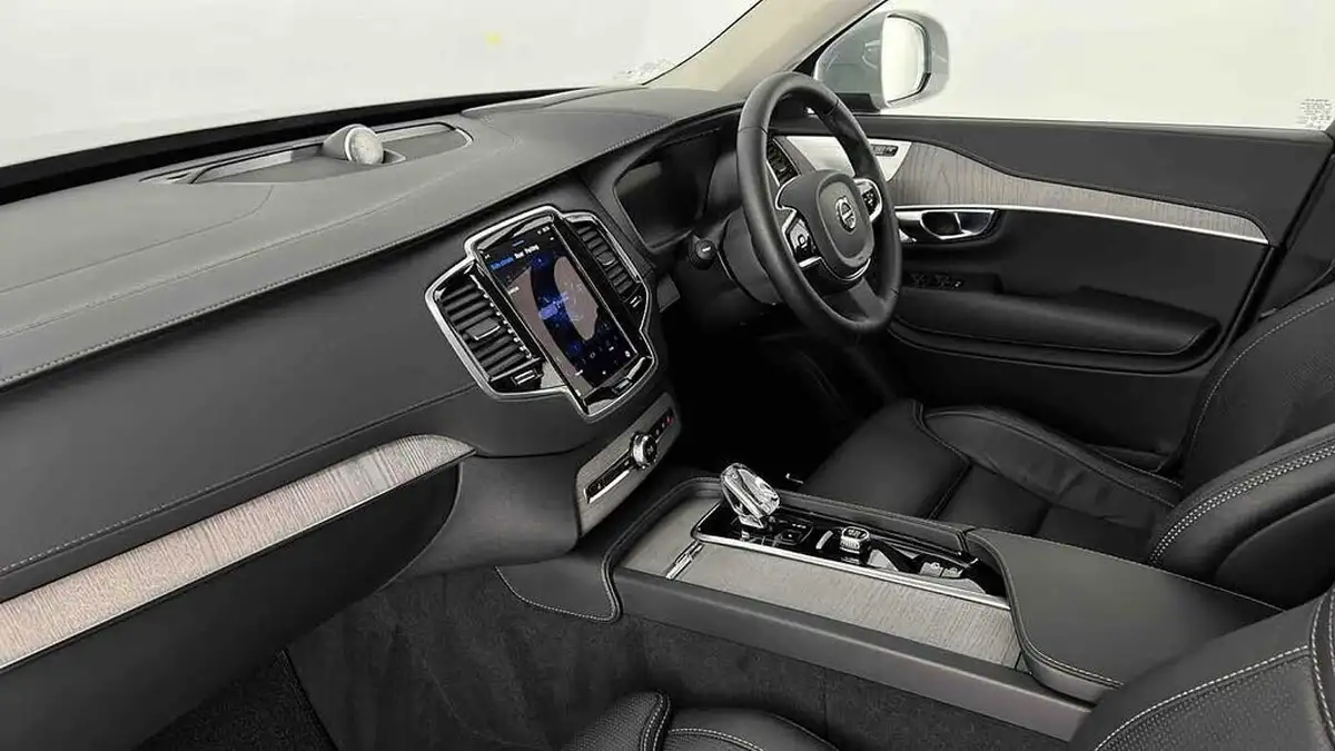 2024-volvo-xc90-20-t8-ultimate-dark-big-8