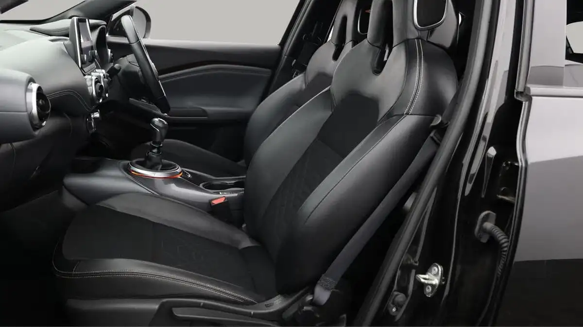 2021-nissan-juke-10-dig-t-tekna-big-14