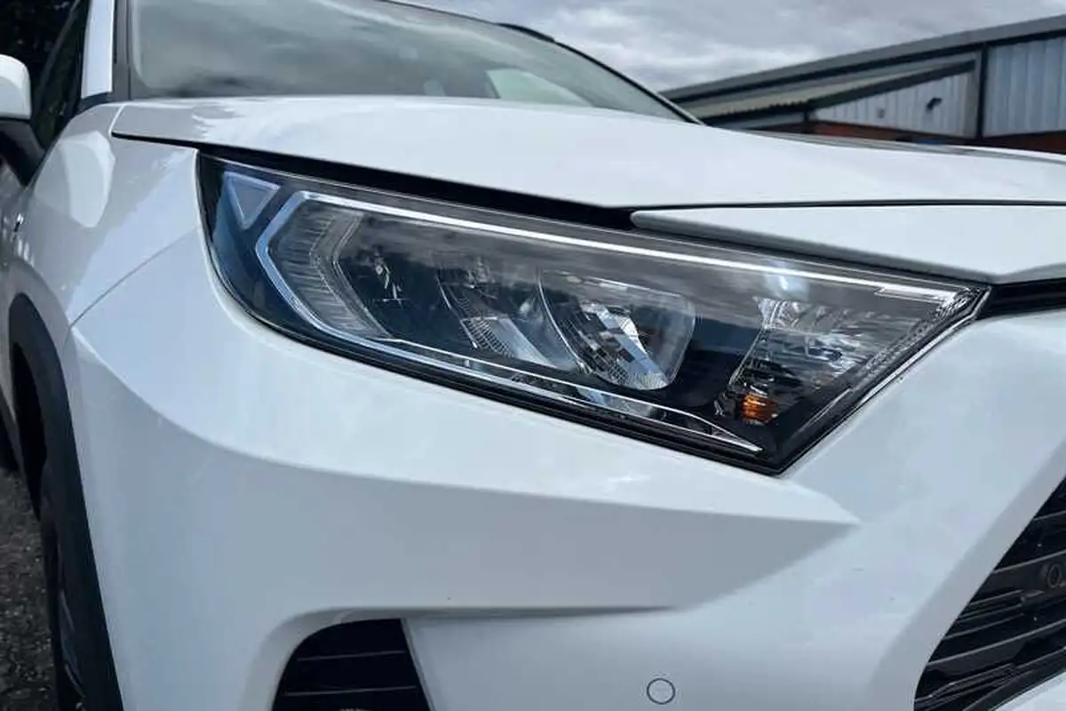 2019-toyota-rav4-25-vvt-i-design-215bhp-big-27