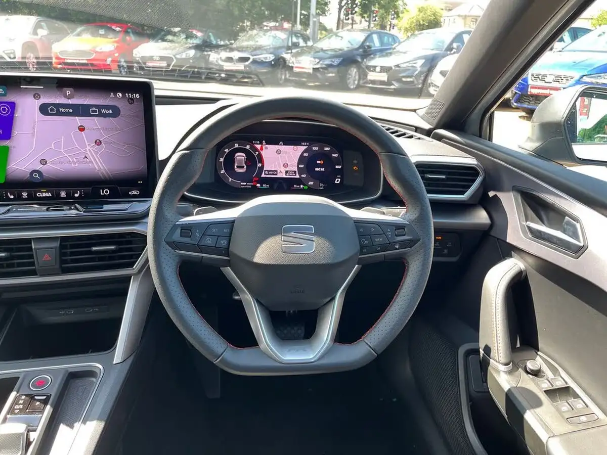 2025-seat-leon-15-e-hybrid-fr-sport-hatchback-big-18
