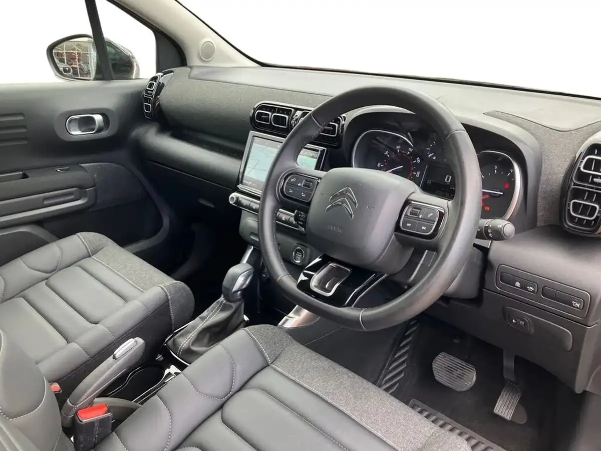 2023-citroen-c3-aircross-12-puretech-shine-plus-130ps-eat6-big-7