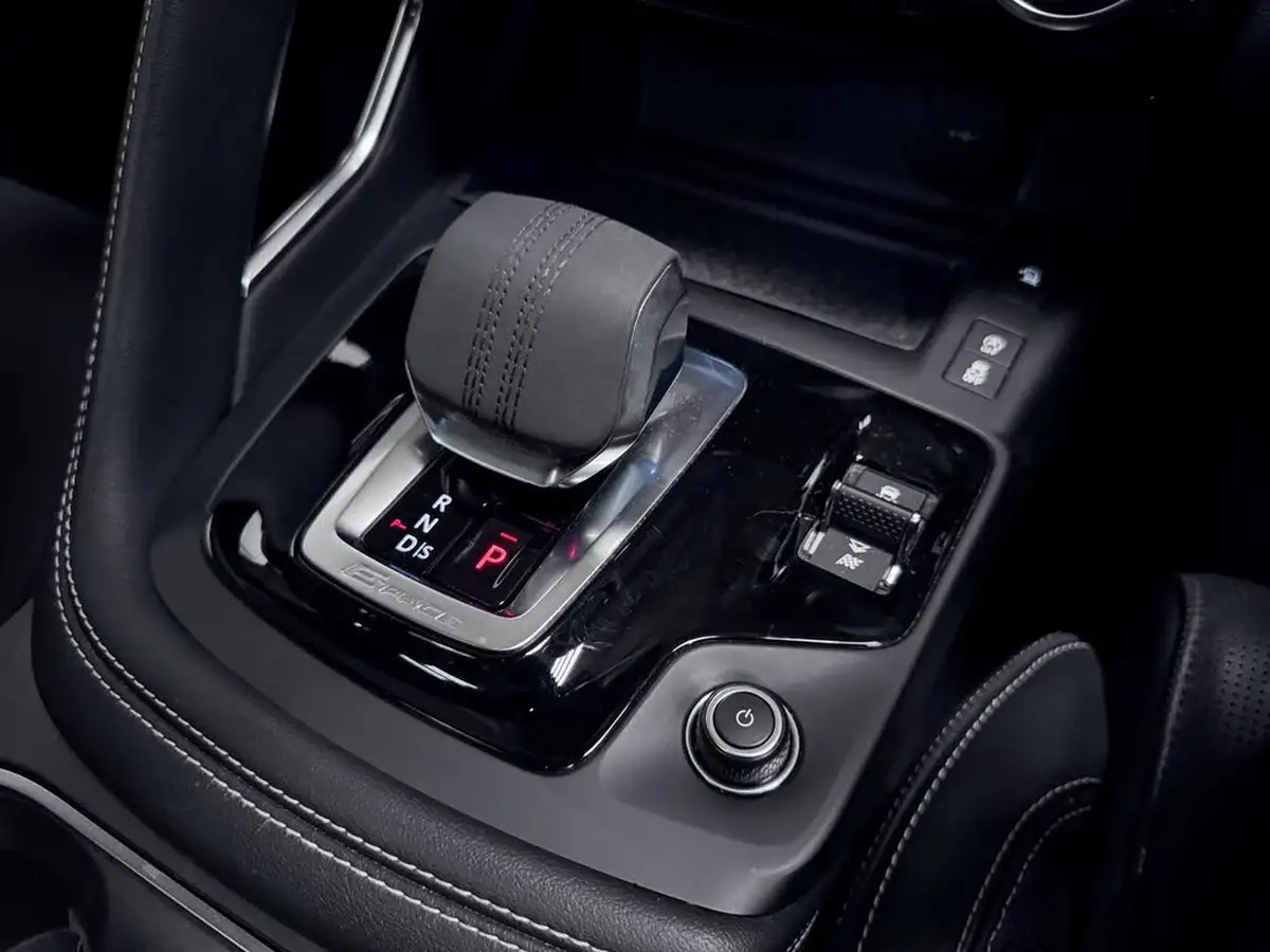 2021-jaguar-e-pace-20-d200-r-dynamic-hse-big-35