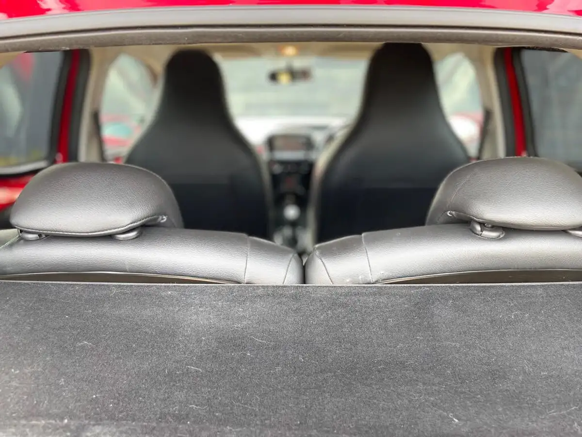 2018-toyota-aygo-10-vvt-i-x-clusiv3-71bhp-big-54