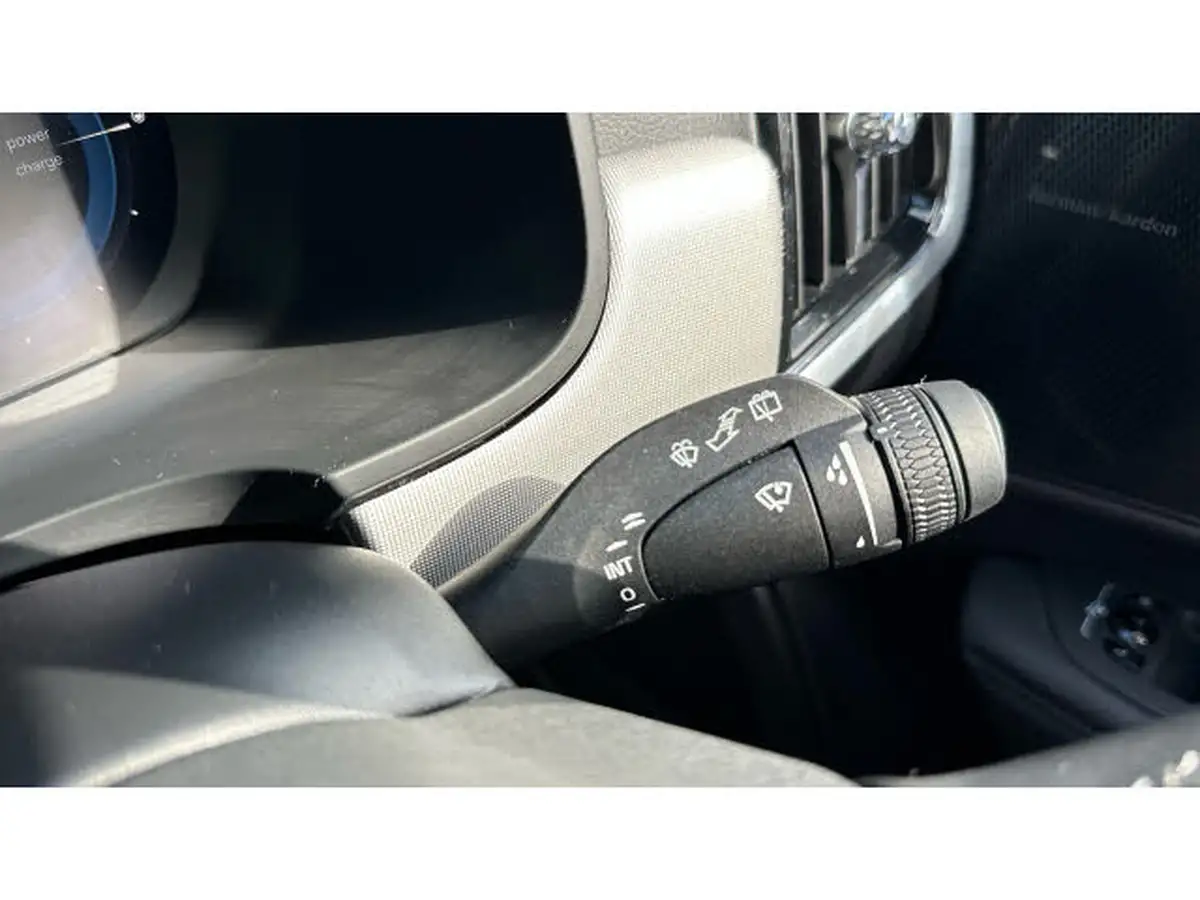 2024-volvo-v90-big-24