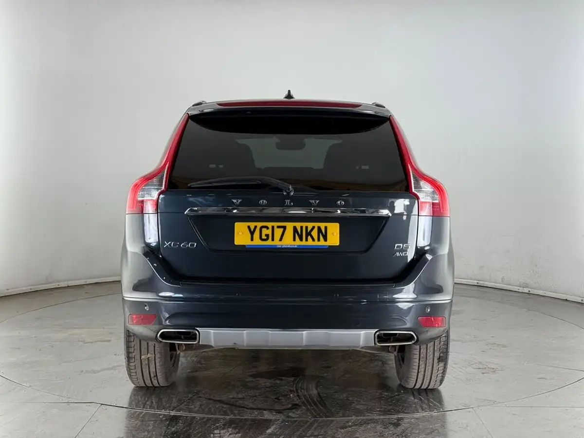 2017-volvo-xc60-24td-d5-se-lux-big-8
