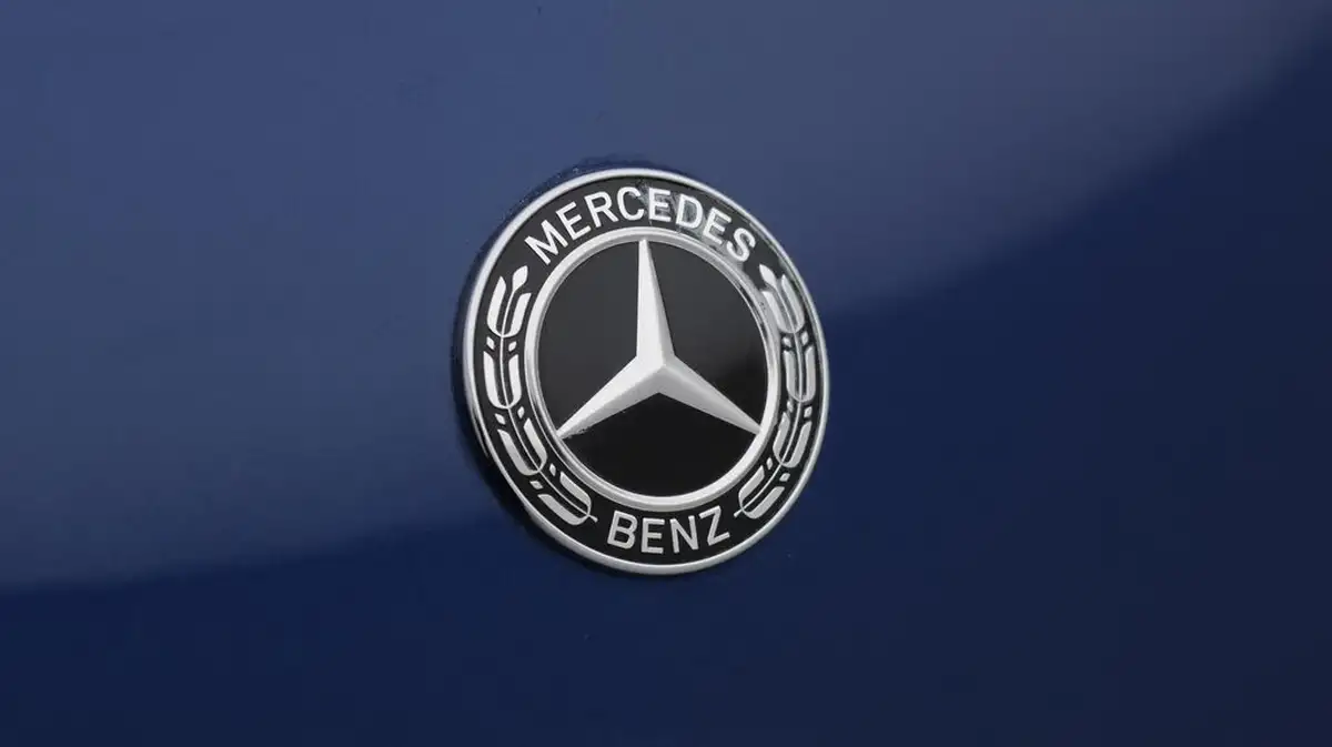 2020-mercedes-benz-c-class-15-c200-amg-line-premiumss-coupe-2d-big-23