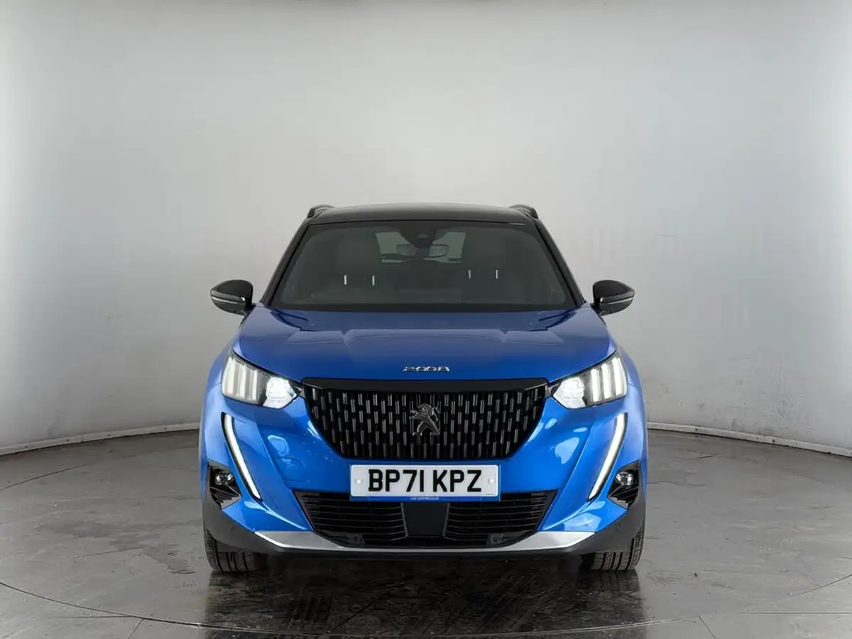 2022-peugeot-2008-suv-12-puretech-gt-eat8-big-6