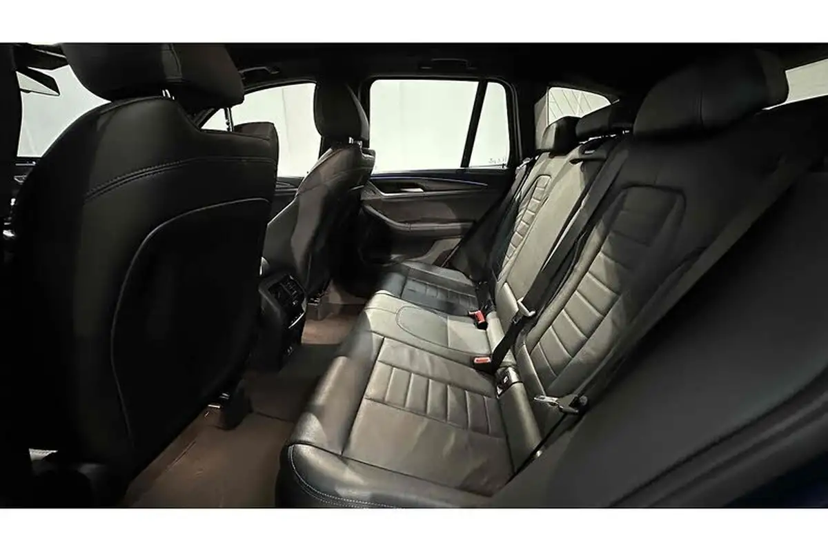 2022-bmw-x3-20-xdrive-30e-m-sport-big-22