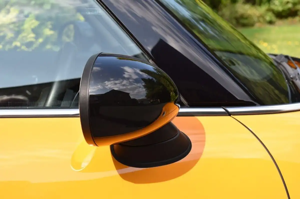 2014-mini-cooper-15-cooper-3d-auto-big-36